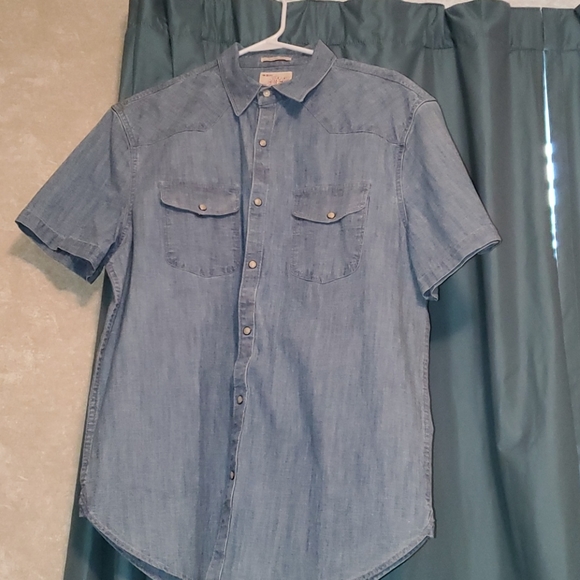 Lucky Brand Denim Shirt - Picture 1 of 4